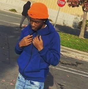 Meet your Posher, Deandre